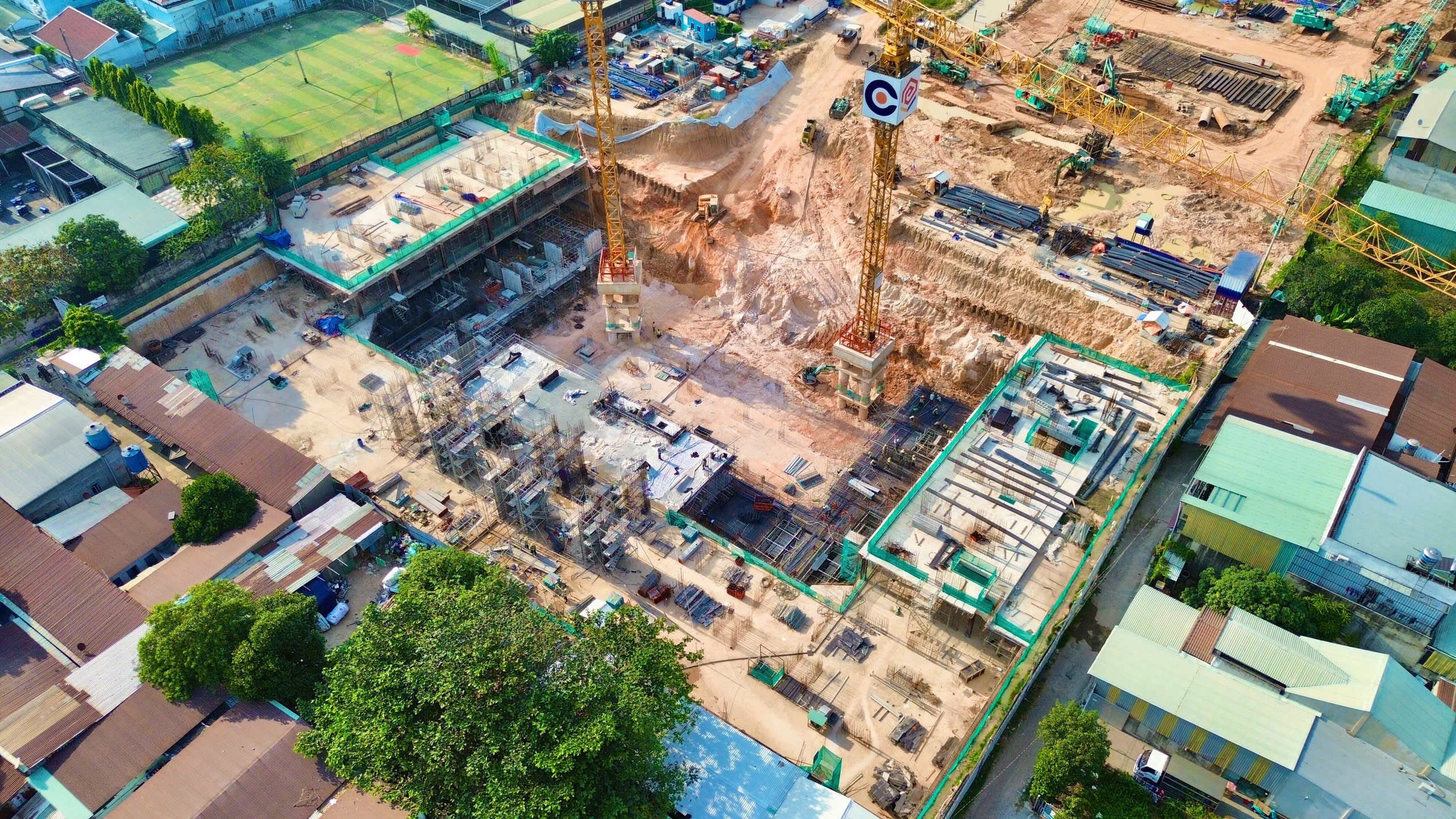 Hoàn tất đổ bê tông Zone 1-2 sàn tầng 1